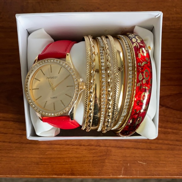 embassy Accessories - Red leather watch with gold bengals